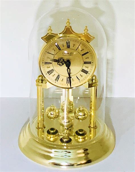 vintage stunning danbury clock company crystal clock. . Danbury clock